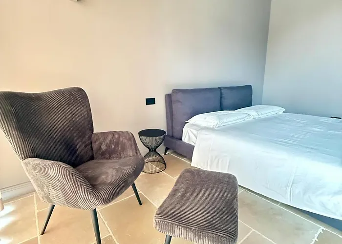 Dimora Rosaspina Eden E Platinum Adro